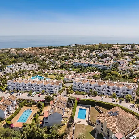 Secret View Calahonda דירה